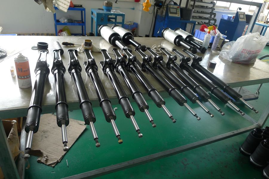 Guangzhou Jovoll Auto Parts Technology Co., Ltd. linha de produção do fabricante