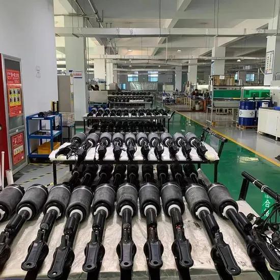 Guangzhou Jovoll Auto Parts Technology Co., Ltd. linha de produção do fabricante